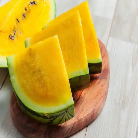 হলুদ তরমুজ বীজ (50+ Seeds)বাইরে সবুজ, ভিতরে হলুদ মিষ্টি ও উচ্চ ফলন 2